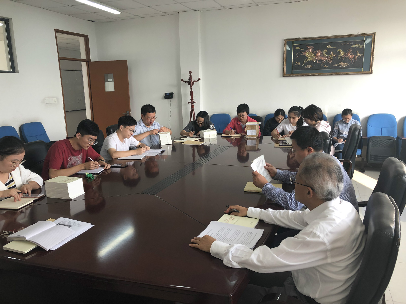 Cache_18c258a5d16310fd..jpg Cache_18c258a5d16310fd..jpg